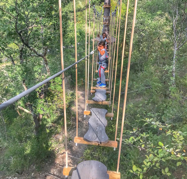 Accrobranche à Reilhanette avec Accroroc